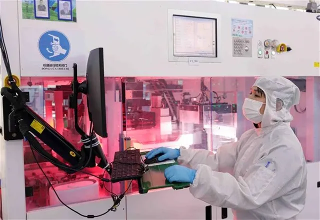 chinese investment in vietnam 2025 28 billion fdi boosts high tech and green manufacturing